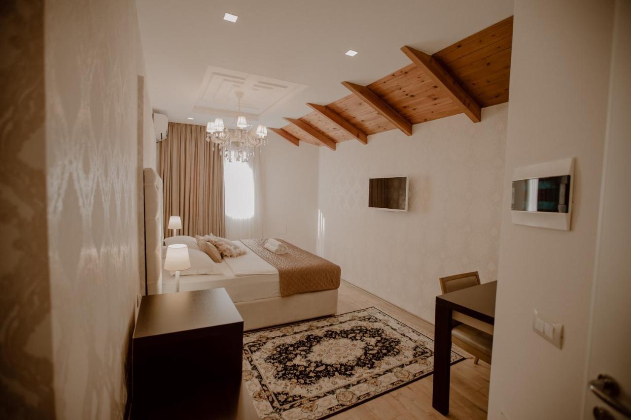 Green House Hotel & Restaurant Tiranë Ngoại thất bức ảnh