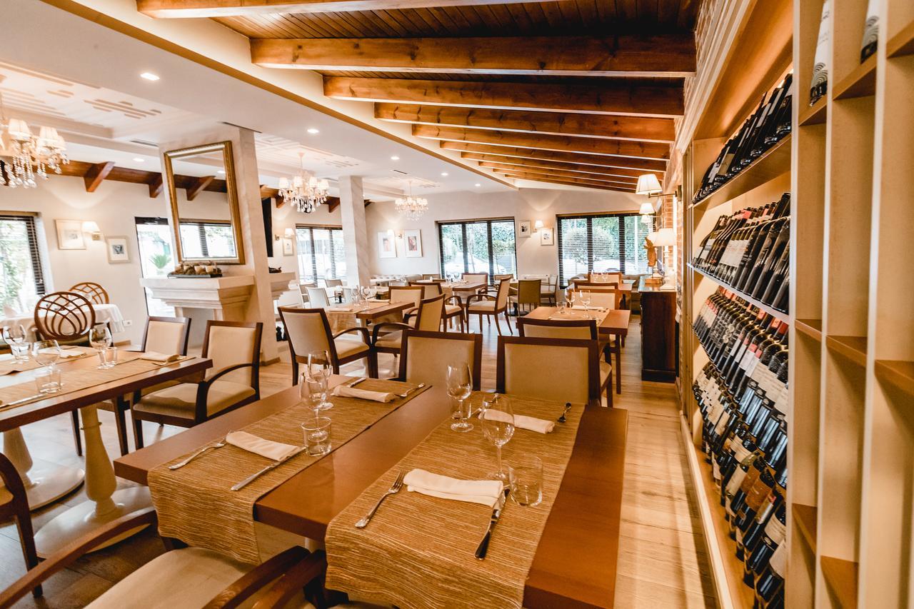 Green House Hotel & Restaurant Tiranë Ngoại thất bức ảnh