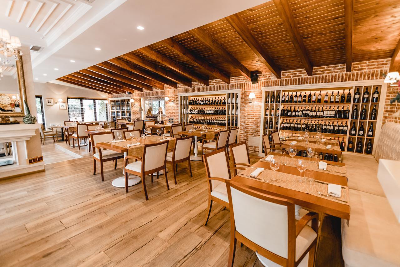 Green House Hotel & Restaurant Tiranë Ngoại thất bức ảnh