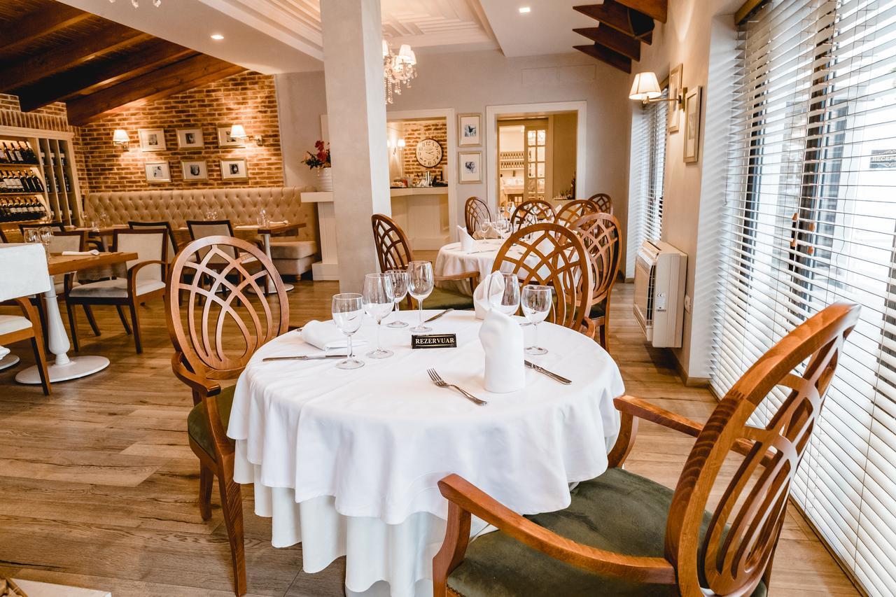 Green House Hotel & Restaurant Tiranë Ngoại thất bức ảnh