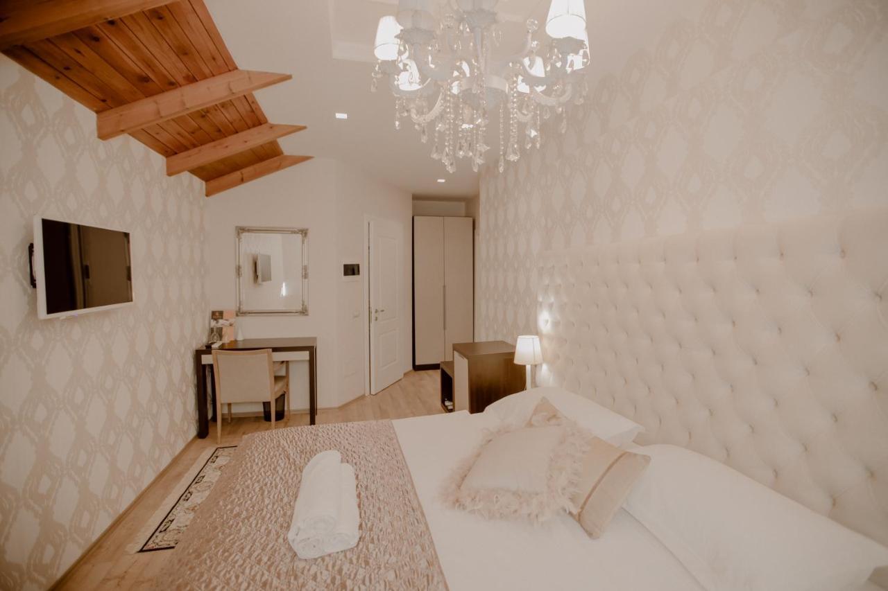Green House Hotel & Restaurant Tiranë Ngoại thất bức ảnh
