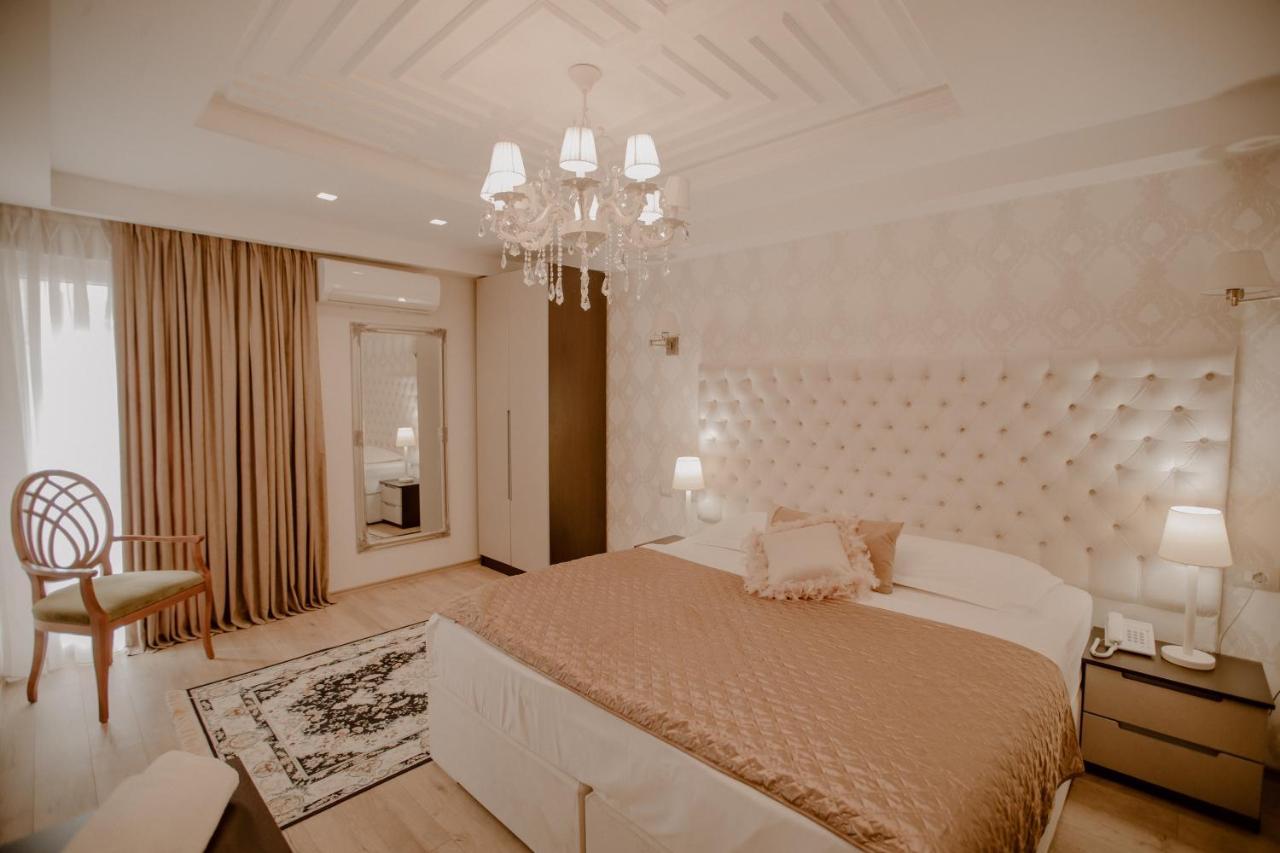 Green House Hotel & Restaurant Tiranë Ngoại thất bức ảnh